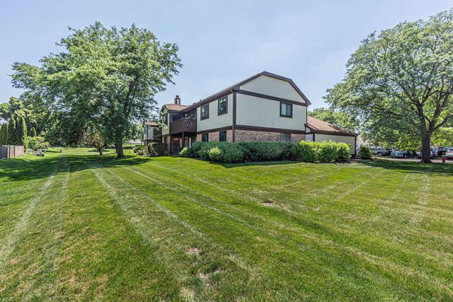 1538 Springview Court A1, Wheeling, IL 60090