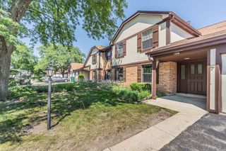 1538 Springview Court A1, Wheeling, IL 60090