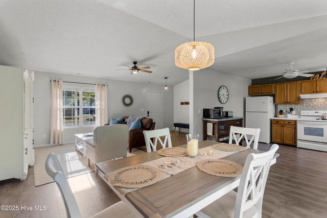312 Eider Loop, Jacksonville, NC 28540