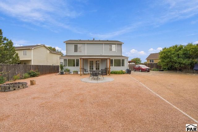 5307 Manor Ridge Dr, Pueblo, CO 81005