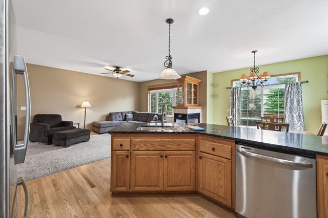 12831 Foxhill Avenue N, Hugo, MN 55038