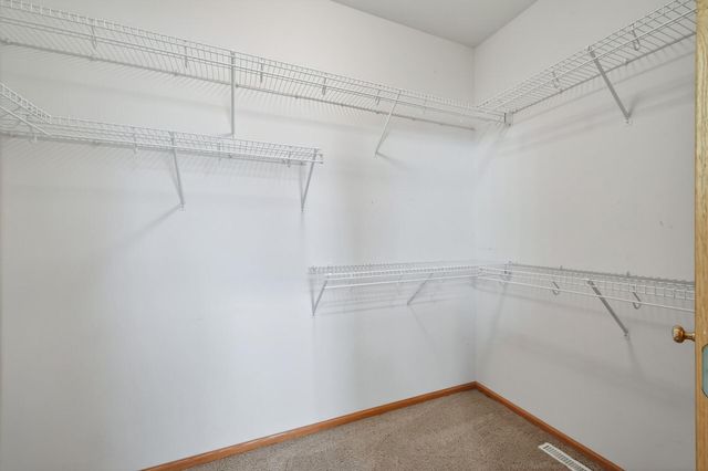 12831 Foxhill Avenue N, Hugo, MN 55038