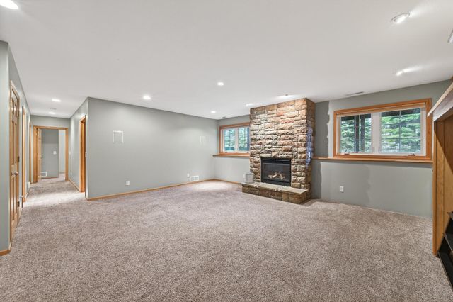 12831 Foxhill Avenue N, Hugo, MN 55038