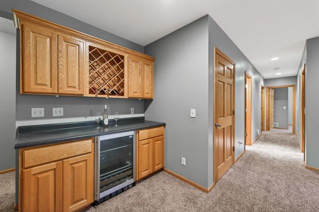 12831 Foxhill Avenue N, Hugo, MN 55038