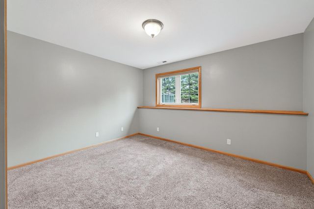 12831 Foxhill Avenue N, Hugo, MN 55038