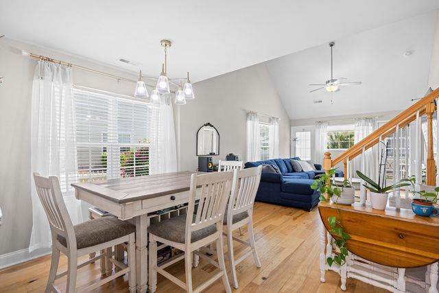 706 Riverward Dr., Myrtle Beach, SC 29588