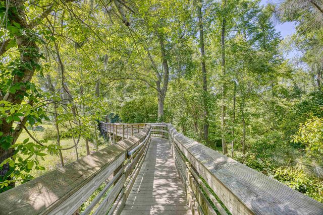 706 Riverward Dr., Myrtle Beach, SC 29588