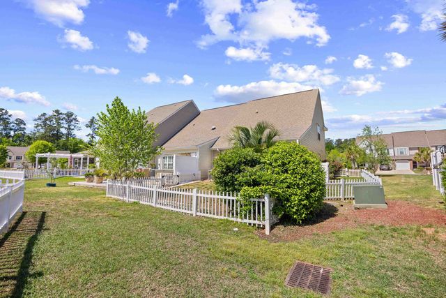 706 Riverward Dr., Myrtle Beach, SC 29588