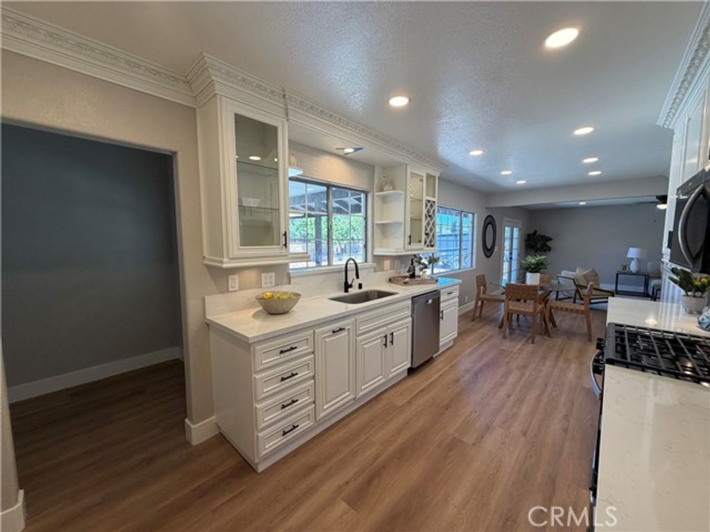 1119 Paseo Grande, Corona, CA 92882
