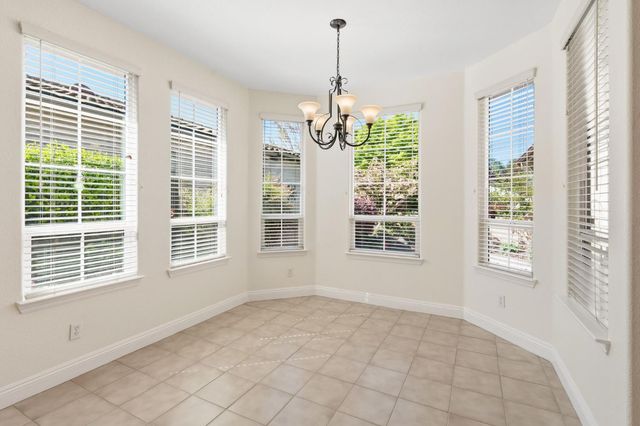 280 Perazul Cir, Sacramento, CA 95835