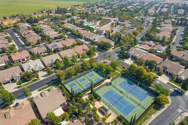 280 Perazul Cir, Sacramento, CA 95835