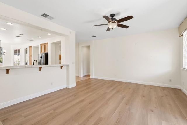 280 Perazul Cir, Sacramento, CA 95835