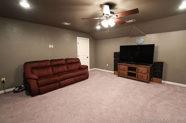 451877 E 958, Vian, OK 74962