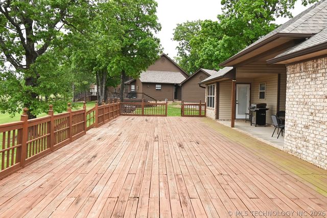 451877 E 958, Vian, OK 74962