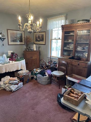 1320 E Oakwood ROAD, Oak Creek, WI 53154