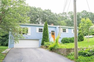 10 Fair Oaks Road 10, Plymouth, MA 02360