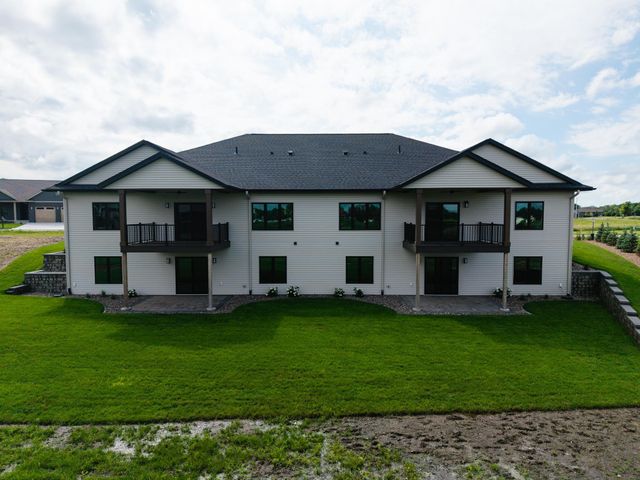 2330 9th Street W, Albert Lea, MN 56007