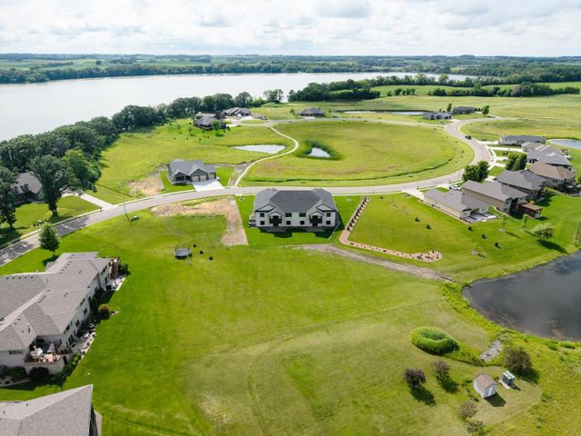 2330 9th Street W, Albert Lea, MN 56007