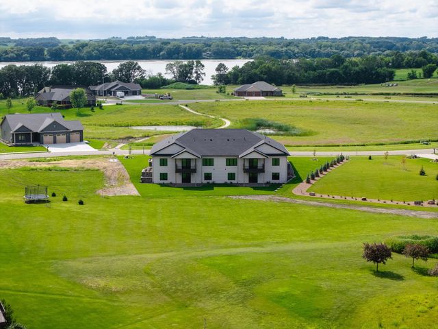 2330 9th Street W, Albert Lea, MN 56007