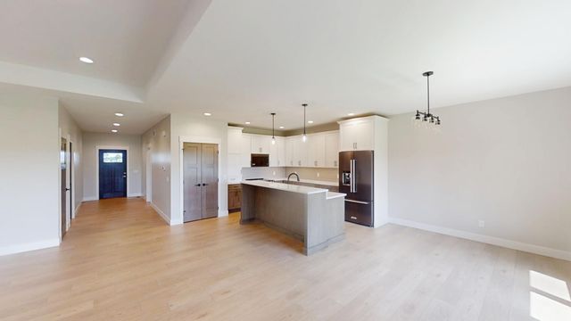 2330 9th Street W, Albert Lea, MN 56007