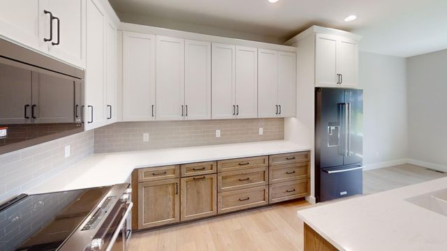 2330 9th Street W, Albert Lea, MN 56007