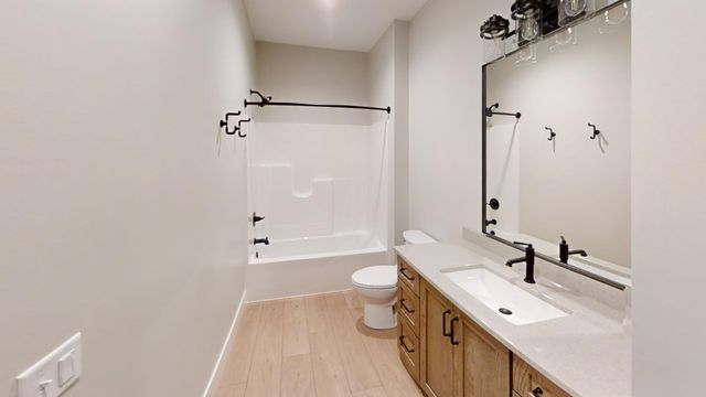 2330 9th Street W, Albert Lea, MN 56007