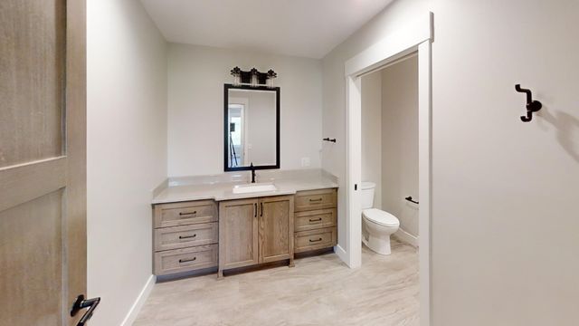 2330 9th Street W, Albert Lea, MN 56007