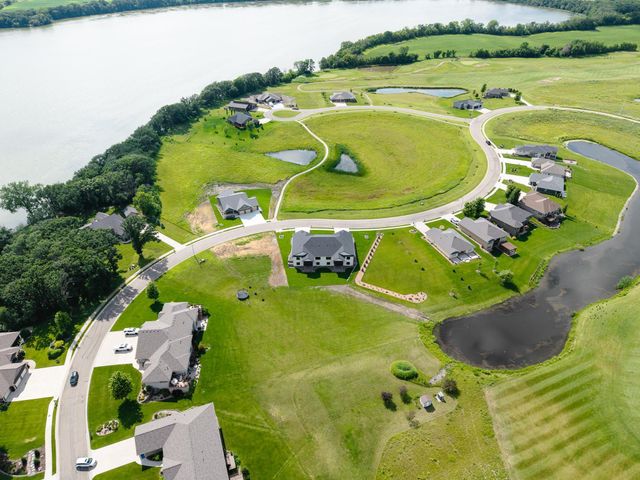 2330 9th Street W, Albert Lea, MN 56007