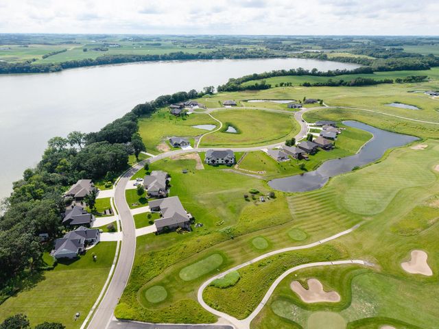 2330 9th Street W, Albert Lea, MN 56007