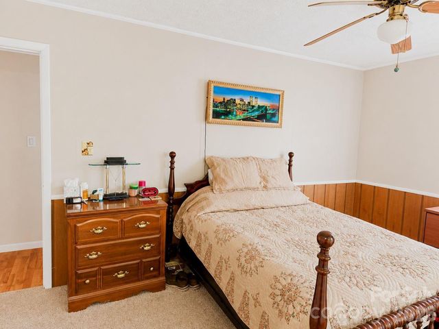 41 Vista Drive, Clyde, NC 28721