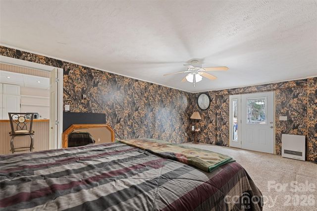 41 Vista Drive, Clyde, NC 28721