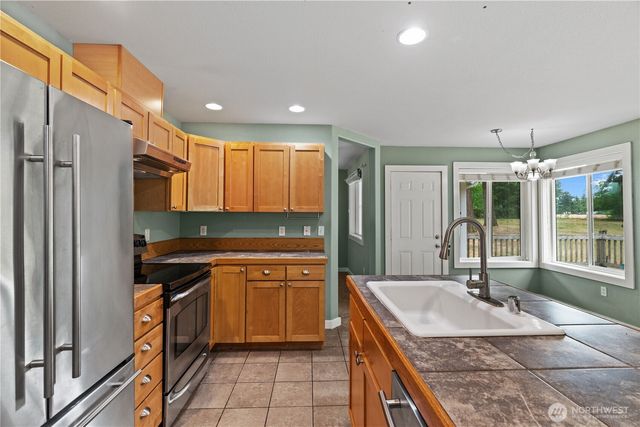 16033 Agate Street SE, Yelm, WA 98597