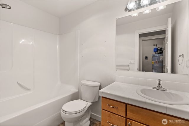 16033 Agate Street SE, Yelm, WA 98597