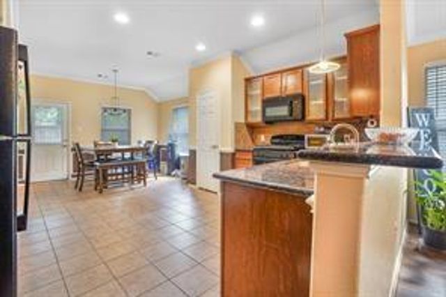 10351 Whisper Bluff Drive, Humble, TX 77396