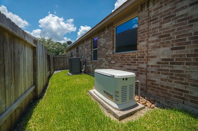 5414 Claymore Meadow Lane, Spring, TX 77389