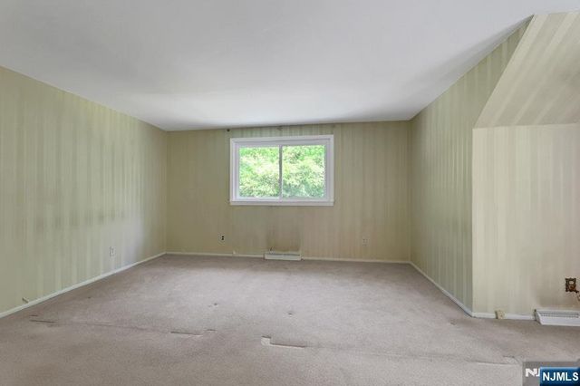 64 Overlook Drive, Woodcliff Lake, NJ 07677