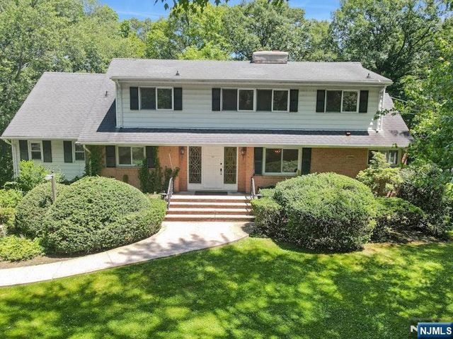 64 Overlook Drive, Woodcliff Lake, NJ 07677