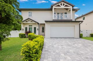 2596 FLOYD STREET, Sarasota, FL 34239