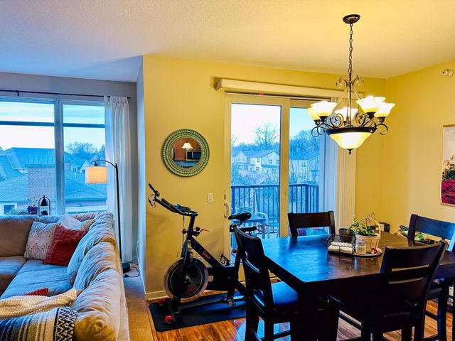 1070 Grandview Court NE 304, Columbia Heights, MN 55421