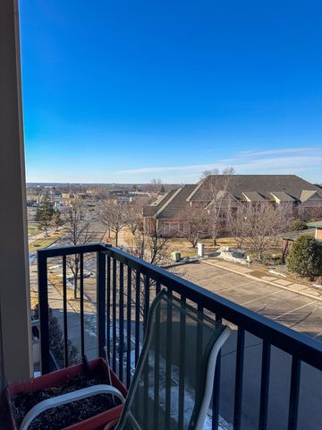 1070 Grandview Court NE 304, Columbia Heights, MN 55421