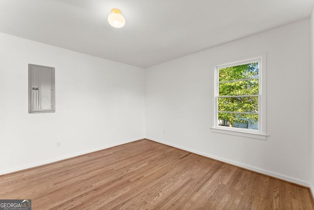 1317 NW North Enota Avenue, Gainesville, GA 30501