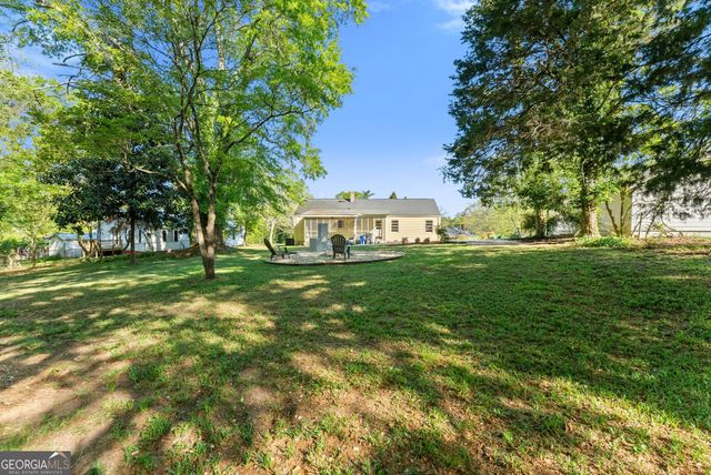 1317 NW North Enota Avenue, Gainesville, GA 30501