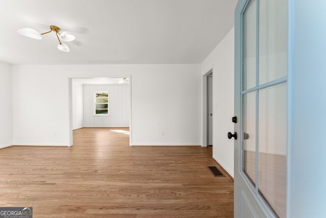 1317 NW North Enota Avenue, Gainesville, GA 30501