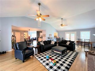 8005 Walters DR, Norfolk, VA 23518