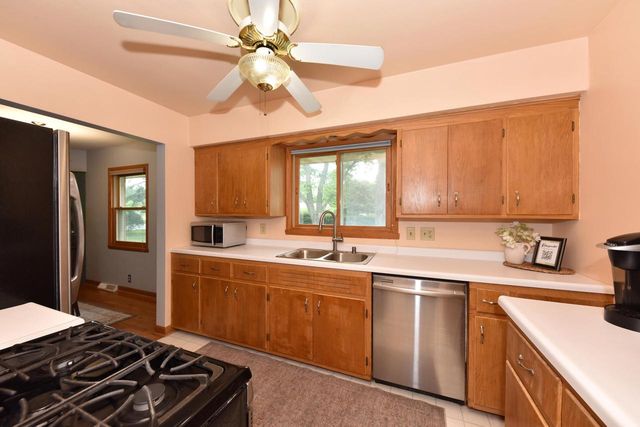 W156N8028 Pilgrim ROAD, Menomonee Falls, WI 53051