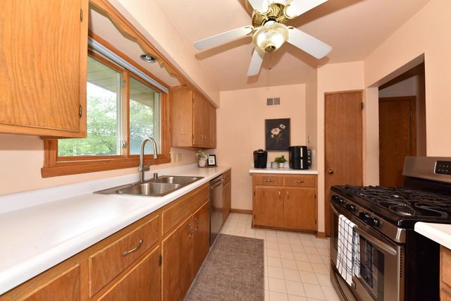 W156N8028 Pilgrim ROAD, Menomonee Falls, WI 53051