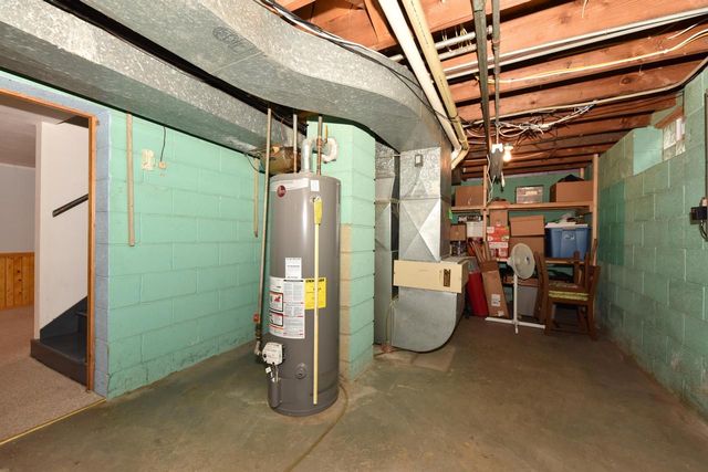 W156N8028 Pilgrim ROAD, Menomonee Falls, WI 53051