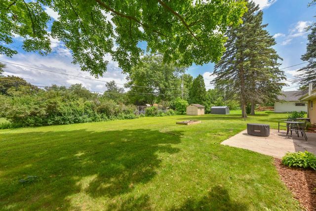 W156N8028 Pilgrim ROAD, Menomonee Falls, WI 53051