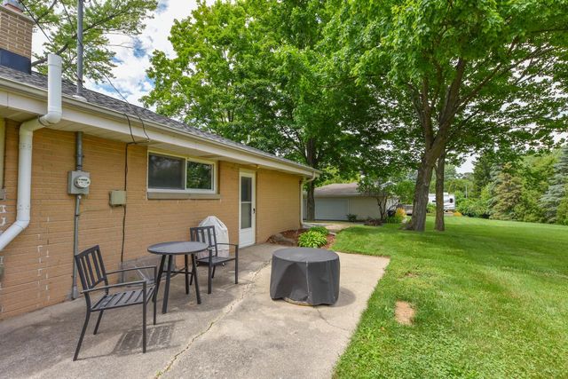 W156N8028 Pilgrim ROAD, Menomonee Falls, WI 53051