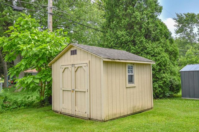 W156N8028 Pilgrim ROAD, Menomonee Falls, WI 53051